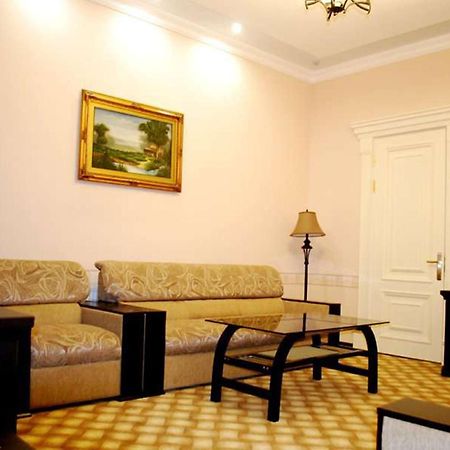 Jahon Palace Samarcanda Habitación foto